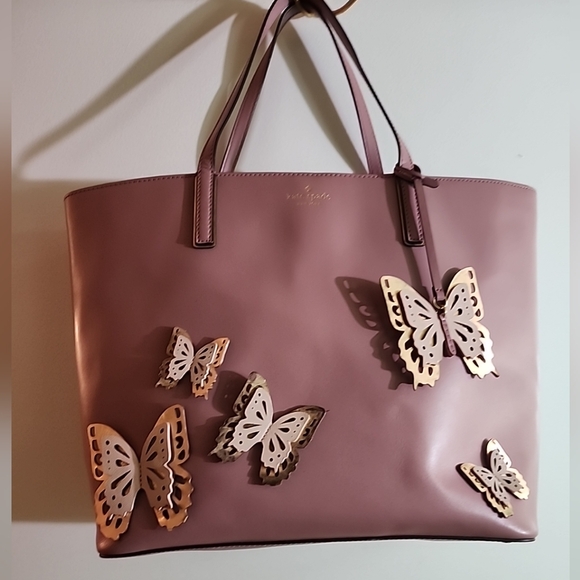 kate spade Handbags - Kate Spade New York The Buzz Tote Handbags